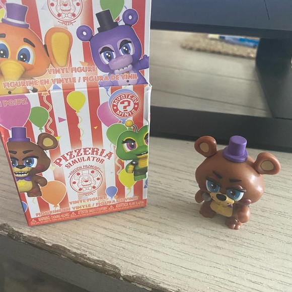 Roblox Frenemies and Freddy toys - Picture 3 of 13